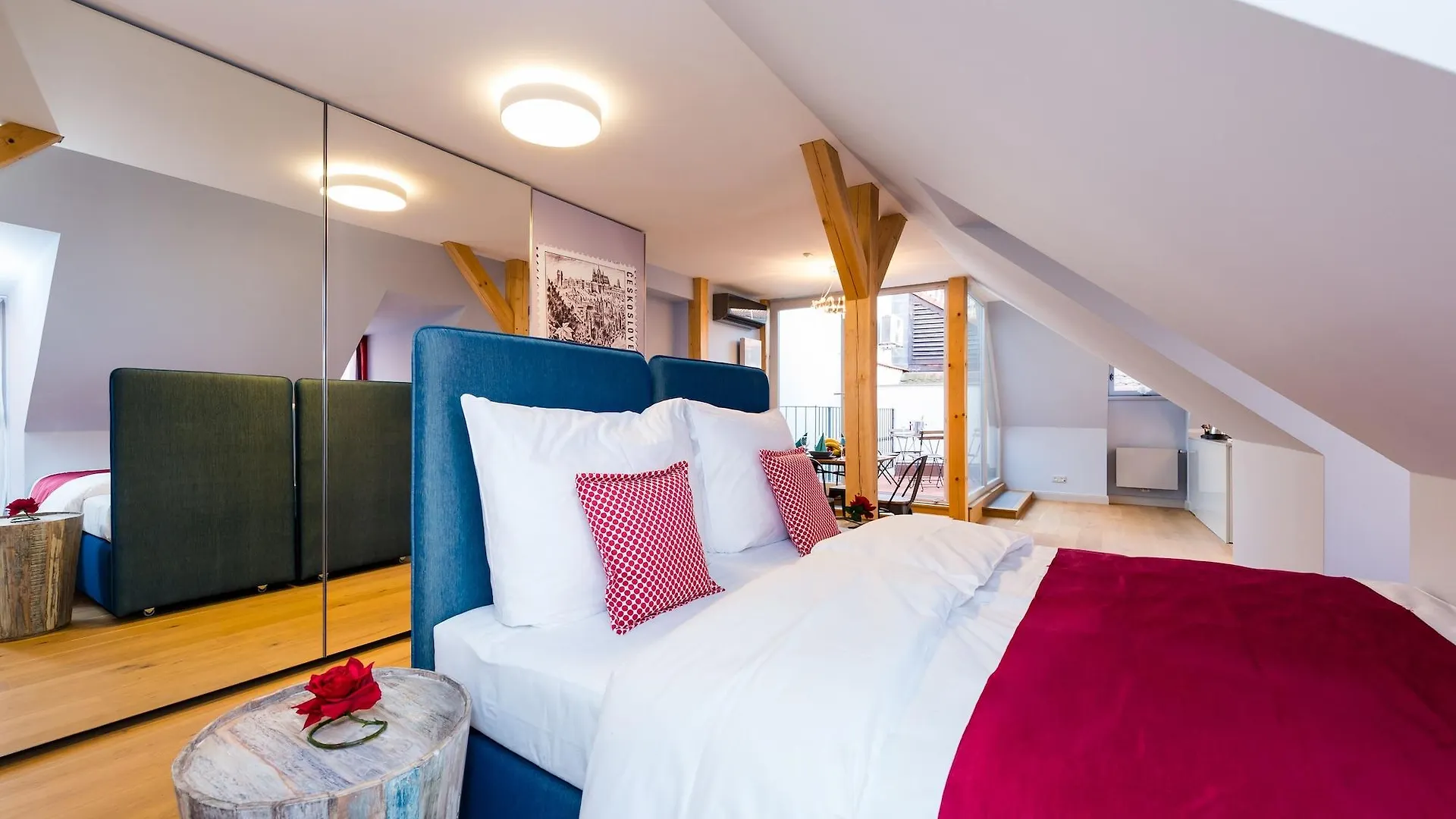 Old Royal Post Boutique Hotel & Premium Suites Prague
