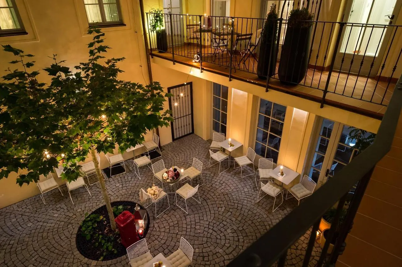 Old Royal Post Boutique Hotel & Premium Suites Prague