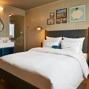 **** Hotel 25hours Paper Island Dänemark