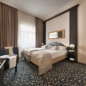 4* Hotel Esprit
