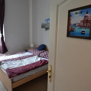  Hostel City