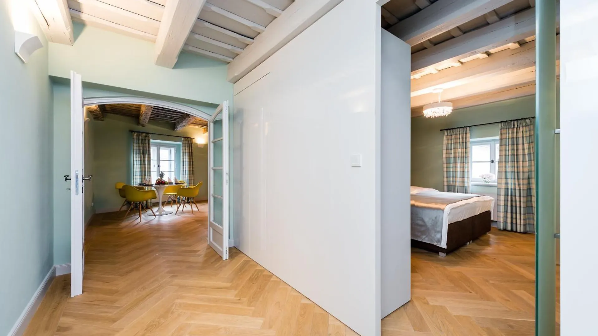 Old Royal Post Boutique Hotel & Premium Suites Prag