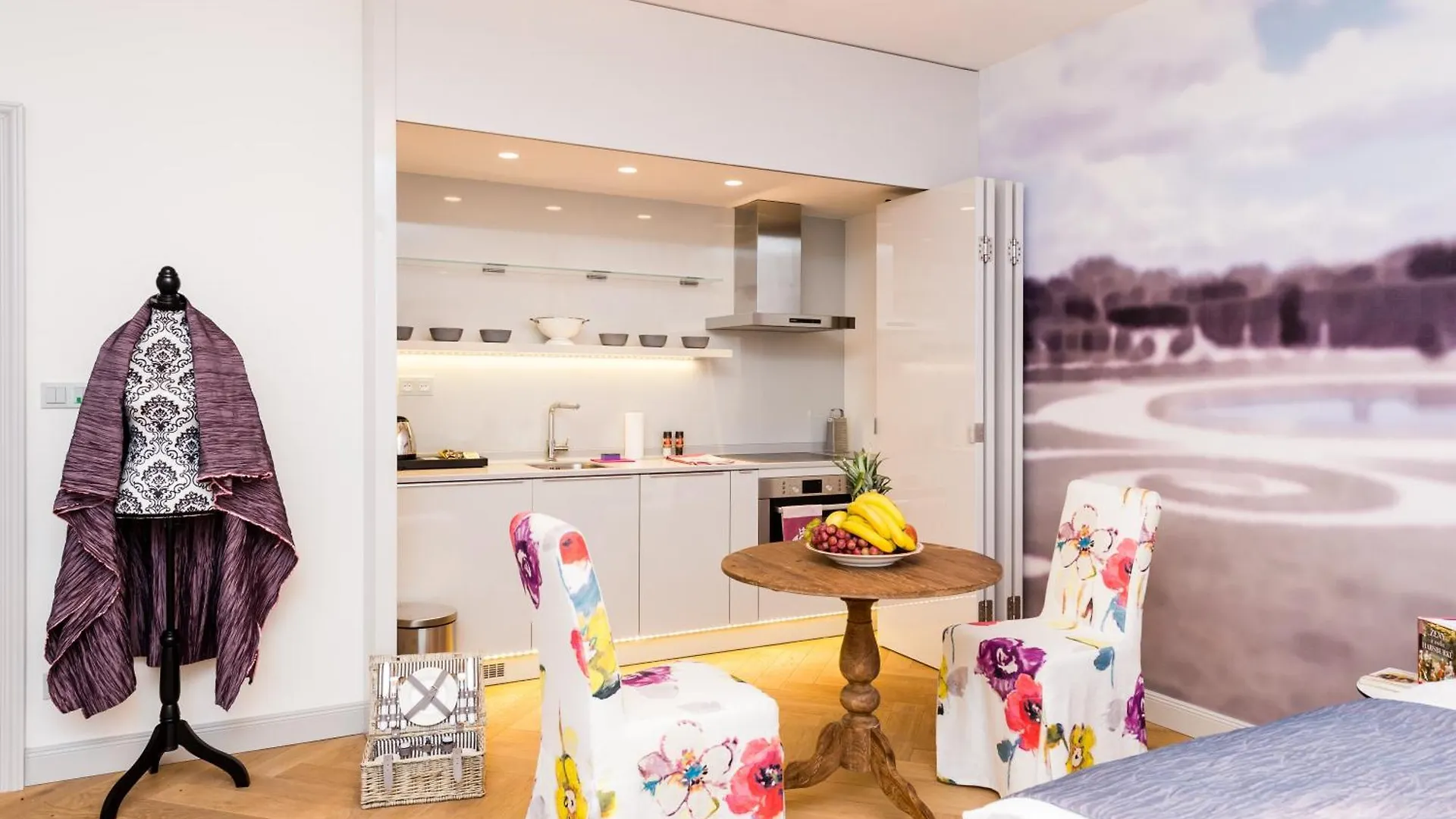 *****  Old Royal Post Boutique Hotel & Premium Suites Prag Tjeckien