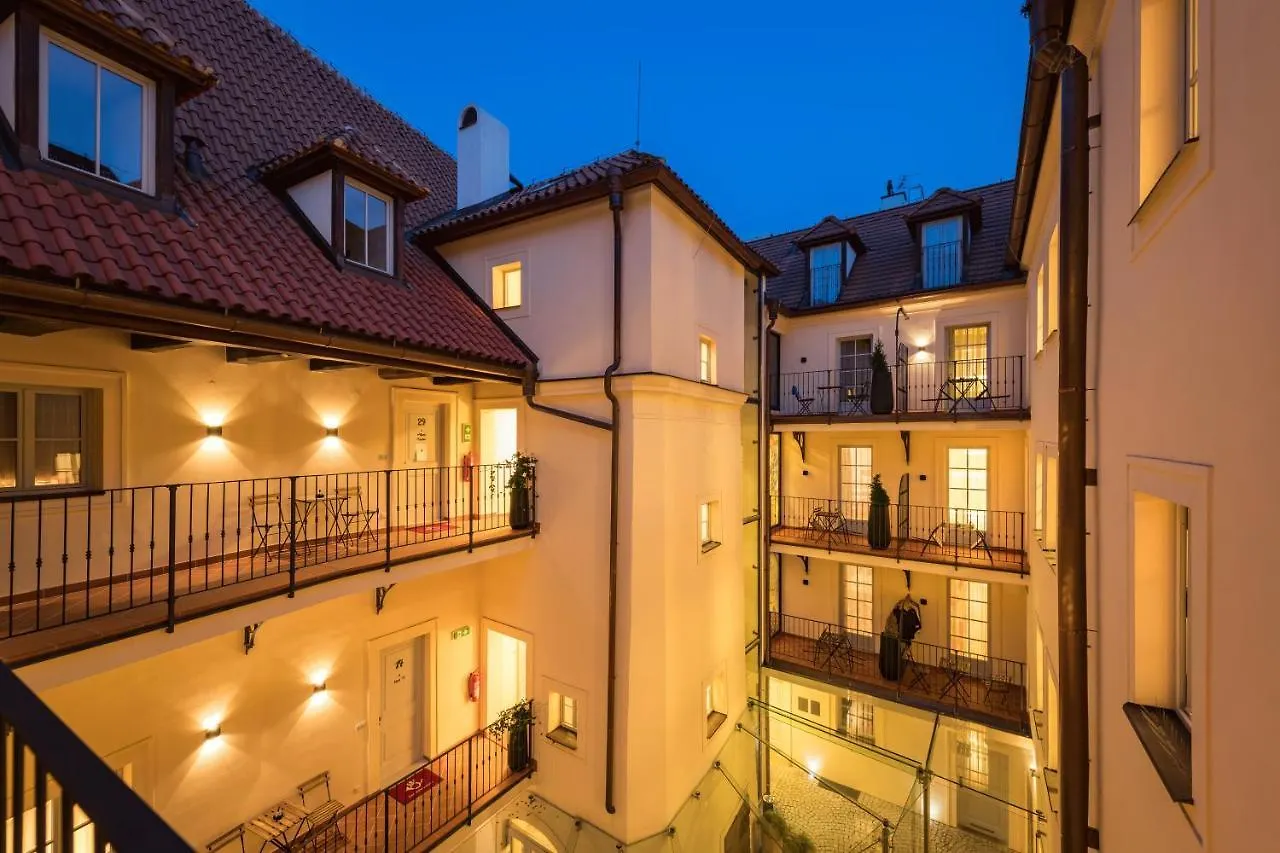 Old Royal Post Boutique Hotel & Premium Suites Prag Tjeckien